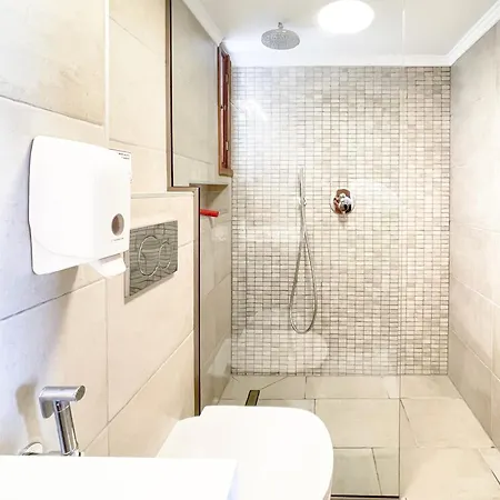 Malakassis House Apartament